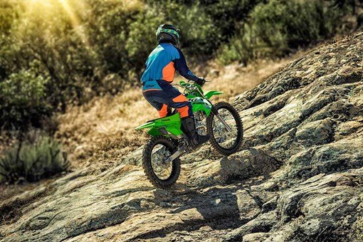 2026 Kawasaki KLX 140R F image 11